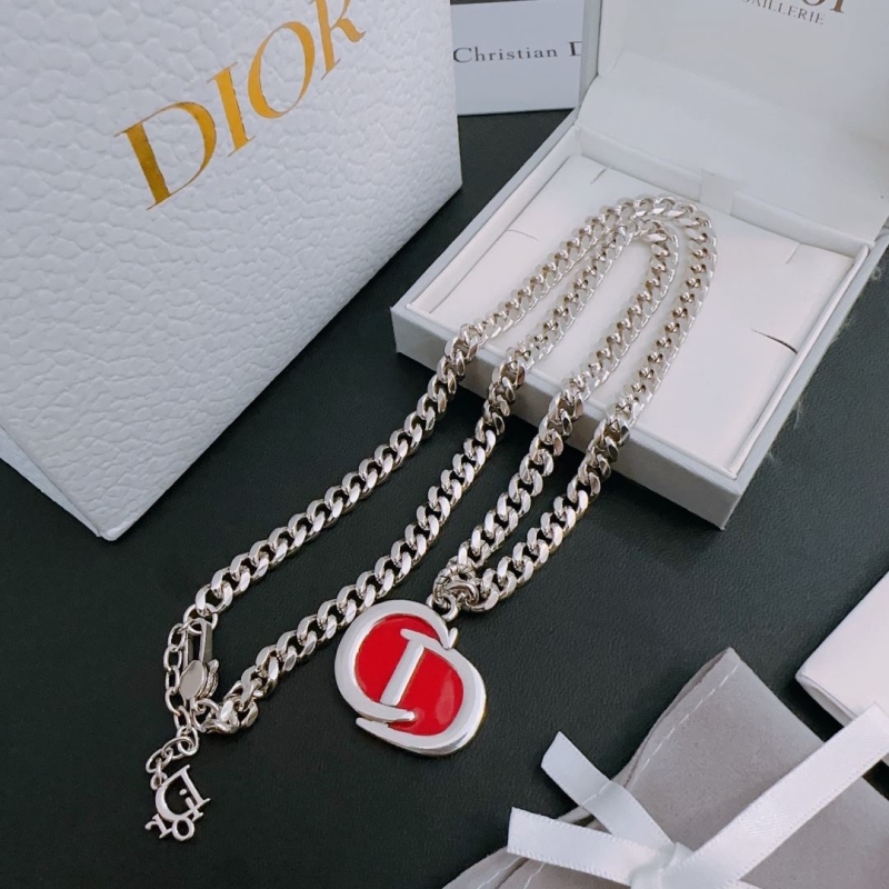 chr1st1an D10r necklaces